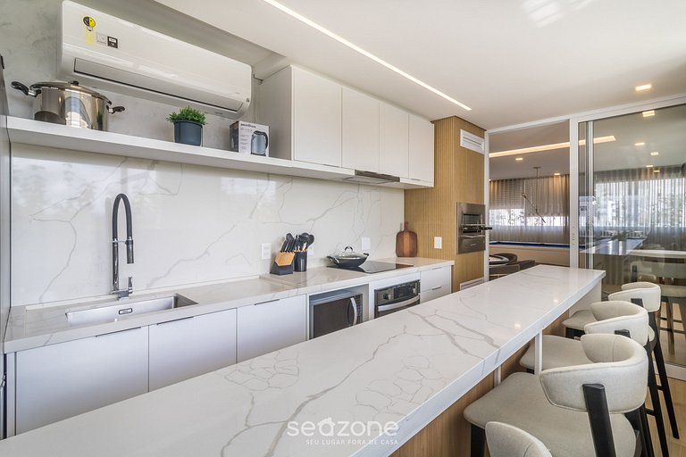 Apto em Cond. c/ Piscina a 120 m da Praia LTT1003