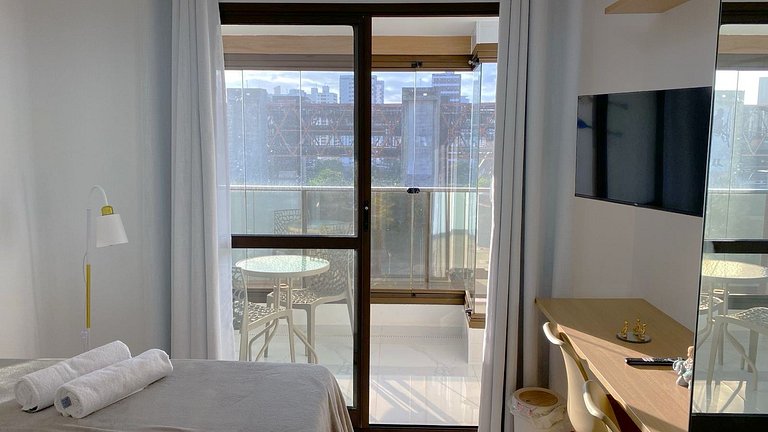 Studio próximo ao centro de convenções SMT1008