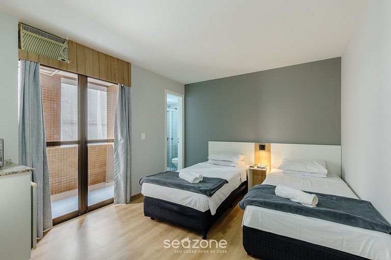 Studio c/ piscina coberta no prédio UPP0412