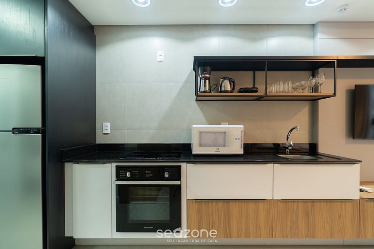 Studio em cond. c/ academia prox ao HU VTD0316