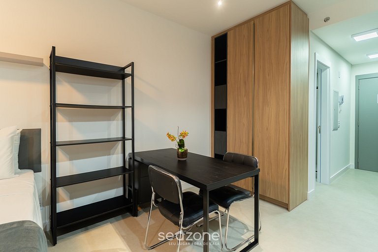 Estudio en cond. c/ gimnasio cerca del HU VTD0316