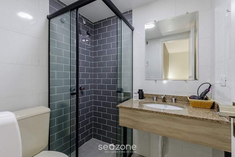 Estudio en condominio con piscina cubierta UPP0508