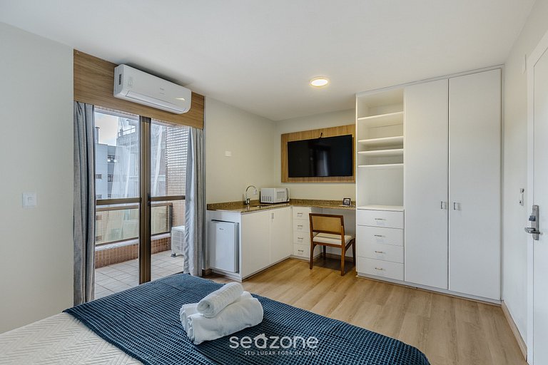 Estudio en condominio con piscina cubierta UPP0508