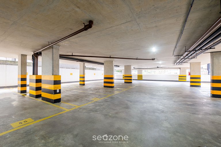 Aptos a 120 m da Praia da Barra com piscina e academia no pr