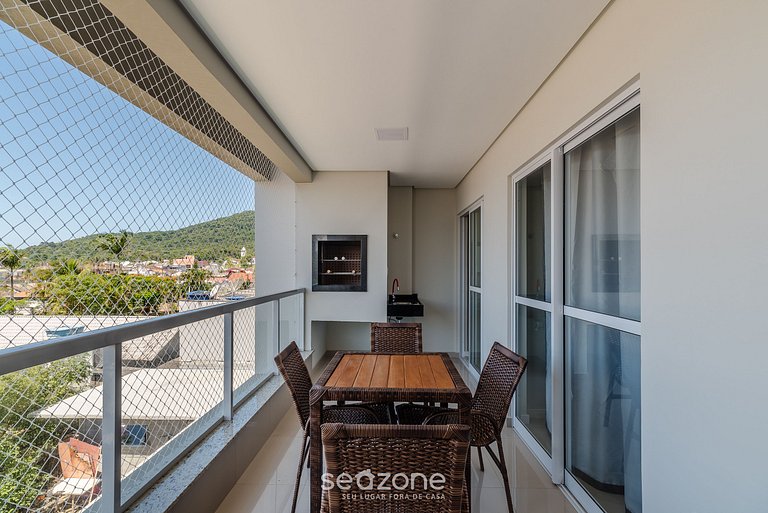 Apartamento c/ Churrasqueira 600m da Praia OBP0305