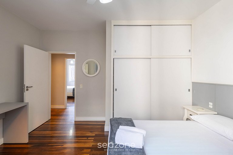 Apto 3Q c/ varanda Vista Mar em BC MRD0501