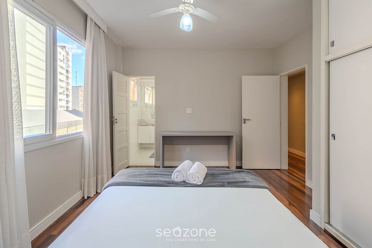 Apto 3Q c/ varanda Vista Mar em BC MRD0051