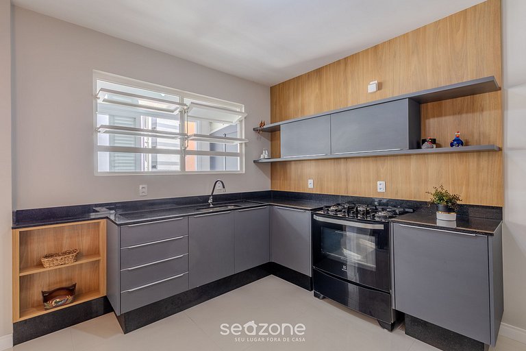 Apto 3Q c/ varanda Vista Mar em BC MRD0501