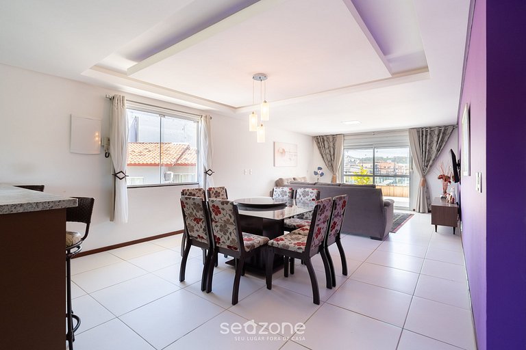 Casa c/ 3Q e churrasqueira nos Ingleses ODI0487