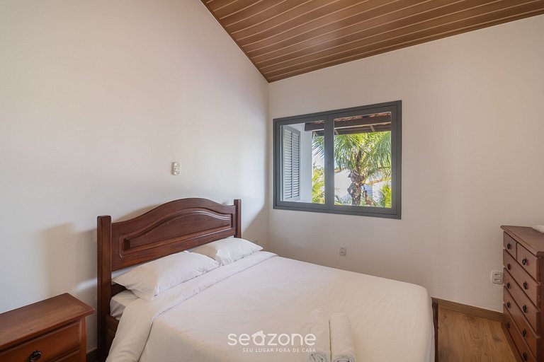 Casa em Cabo Frio a 200m da praia ADP001