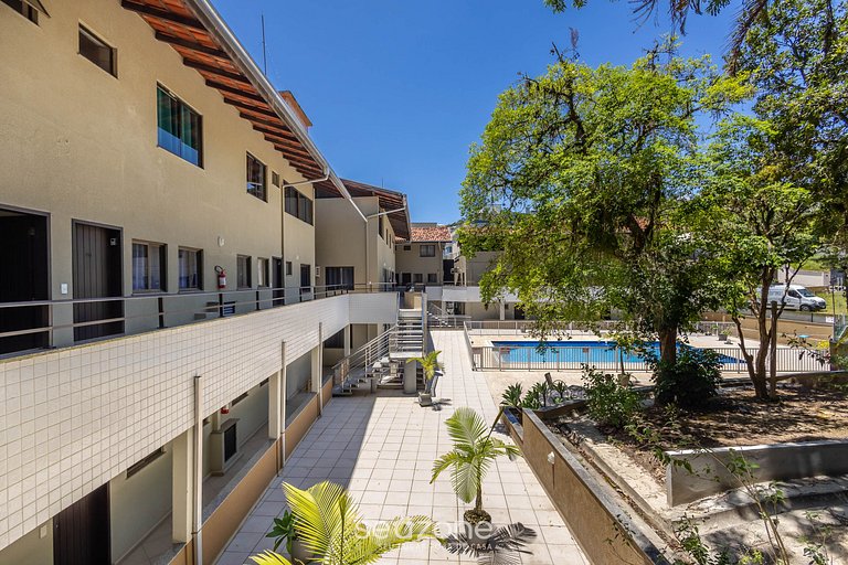 Apto em Cond. c/ Piscina a 140 m da Praia RAR0213