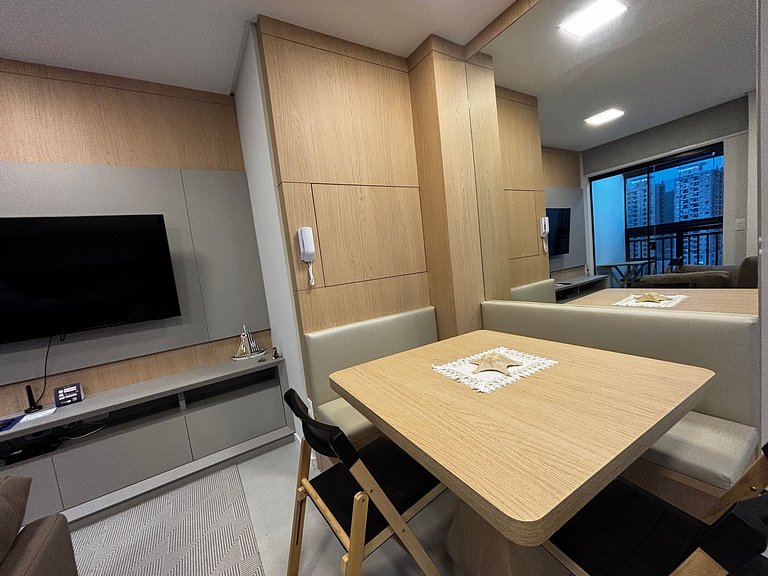 Apto c/ Churrasqueira 500m da Praia LPR1304