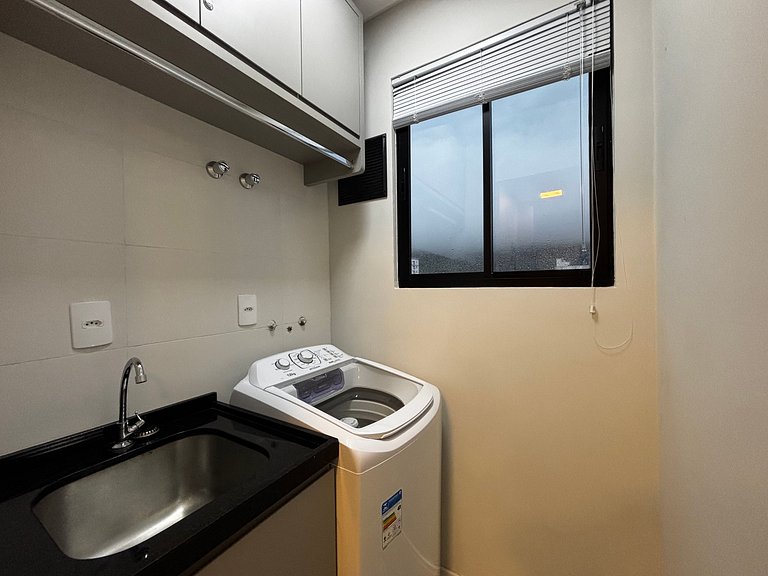 Apto c/ Churrasqueira 500m da Praia LPR1304