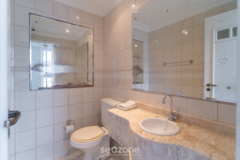 Casa c/ piscina y parrilla en Jurerê - ROM0591