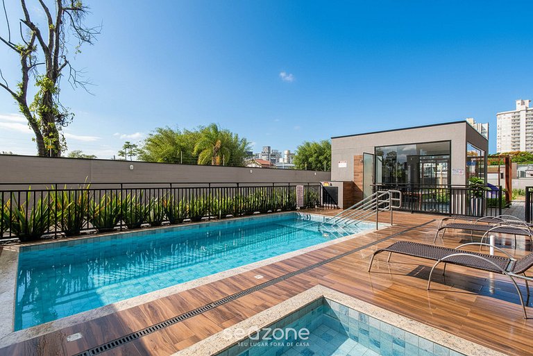 Apartamentos completos en edificio con piscina a 400m de la