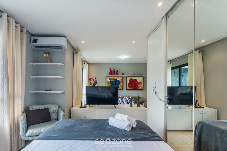 Estúdio c/ Vista Mar Parcial SOC0316