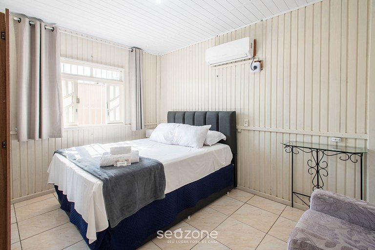 Casa c/ Parrilla a 600 m de la Playa NUS0636