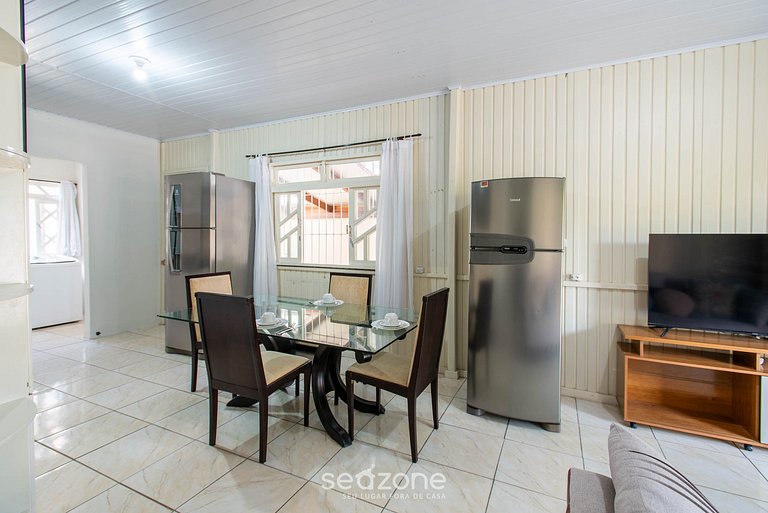 Casa c/ Parrilla a 600 m de la Playa NUS0636