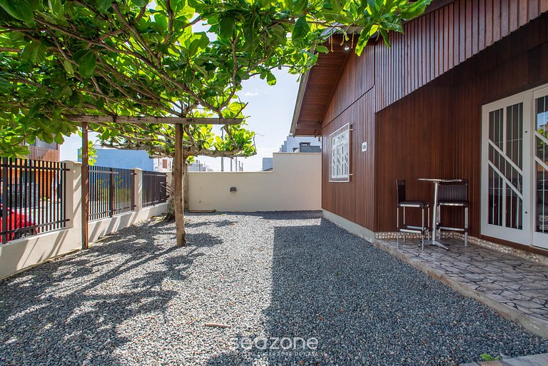 Casa c/ Parrilla a 600 m de la Playa NUS0636