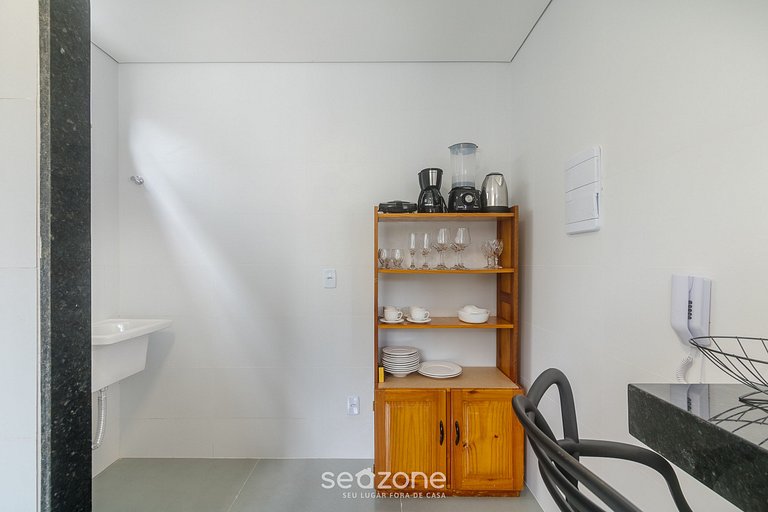 Apto em Cond. c/ Piscina 350 m da Praia PRY0105