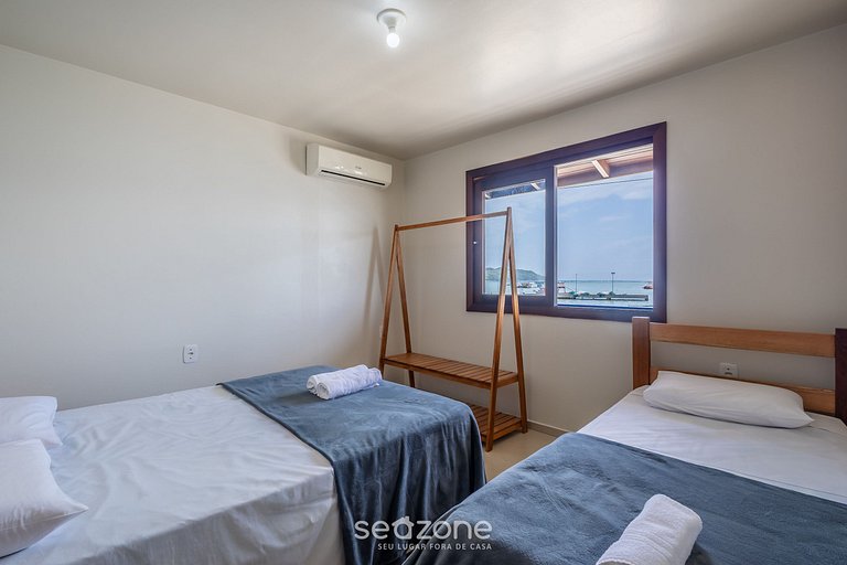 Linda casa pé na areia c/vista para o mar APC2200