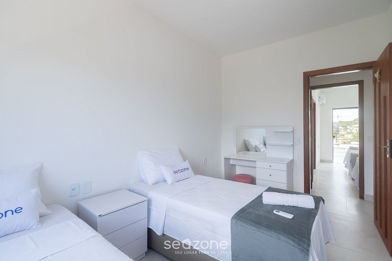 Apto 3 Quartos em Cond. c/ Piscina CSV0006