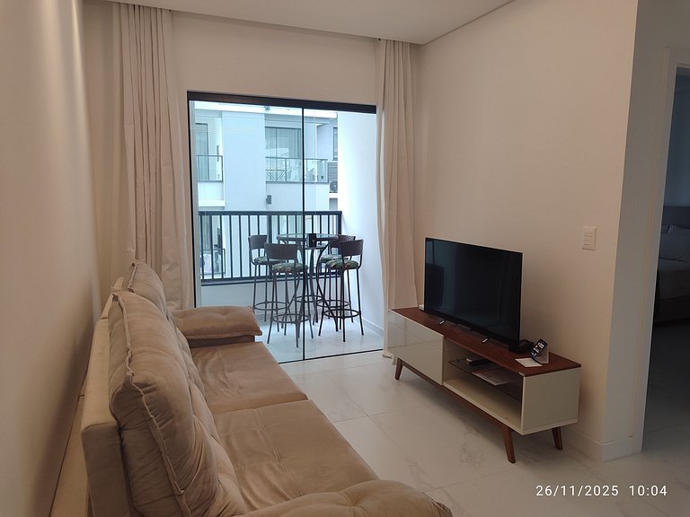 Apto c/ Churrasqueira a 500 m da Praia STW1206