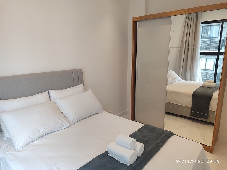 Apto c/ Churrasqueira a 500 m da Praia STW1206