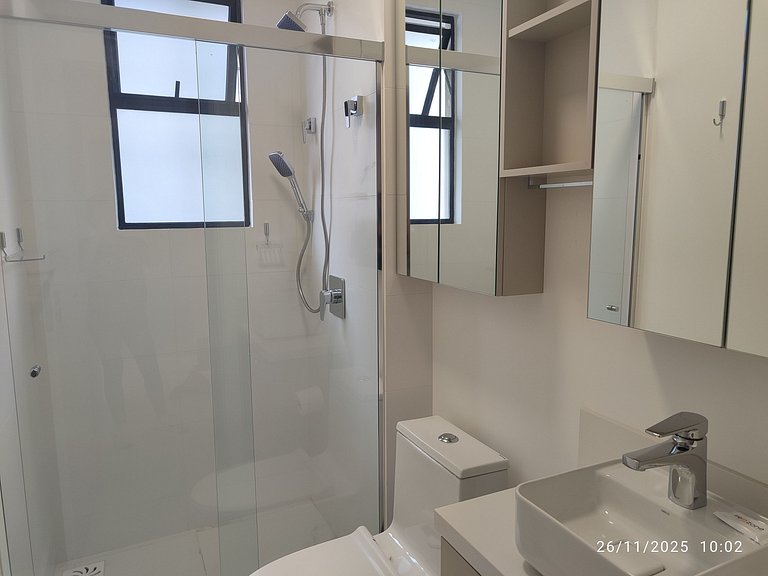 Apto c/ Churrasqueira a 500 m da Praia STW1206