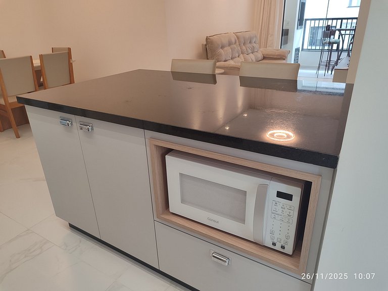 Apto c/ Churrasqueira a 500 m da Praia STW1206