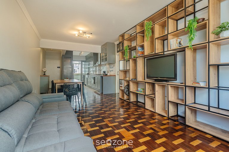 Apto completo c/ 3Q no Centro de Floripa DMA0901