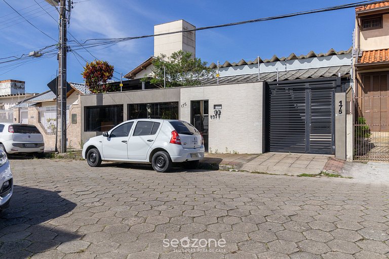 Estudio moderno en condominio con piscina en Floripa - CONSU