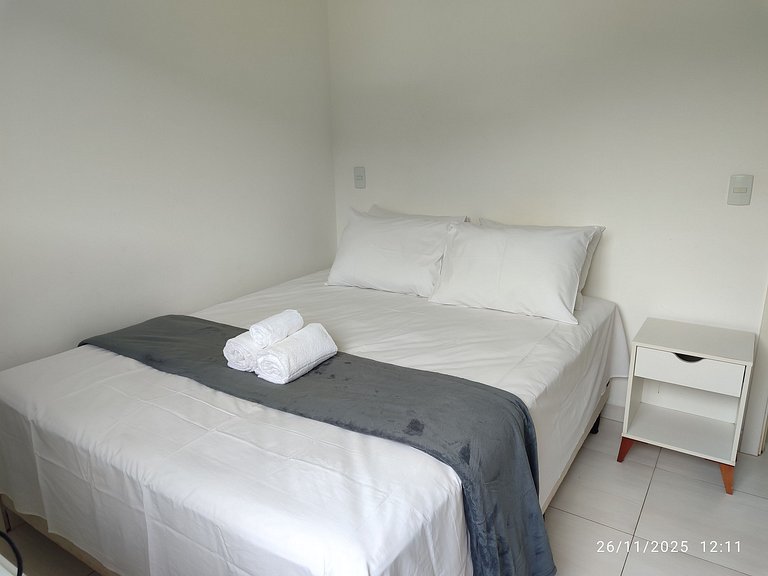 Apto c/ Churrasqueira a 750m da Praia EVP0504