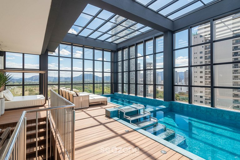 Apto c/ piscina no rooftop a 220m do mar FFS1204