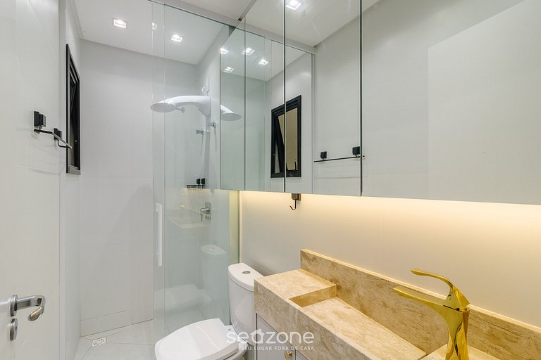 Apto c/ churrasq. privativa a 90m do Mar RIH0802