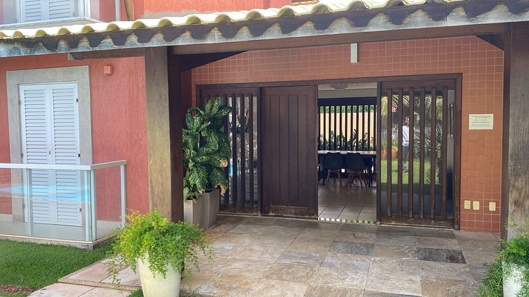 Casa c/ Piscina a 220 m da Praia PRO0003