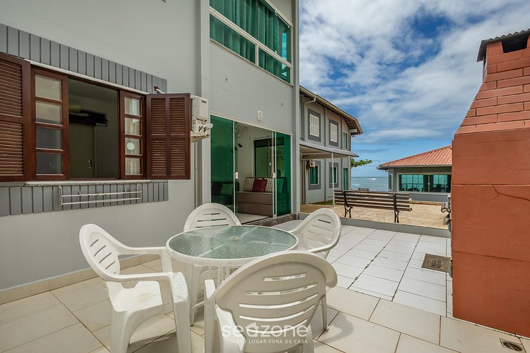 Aprt en condomin. junto al mar c/ piscina CFI0052