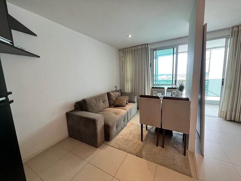 Estúdio em Prédio c/ Piscina e Academia MPZ0902