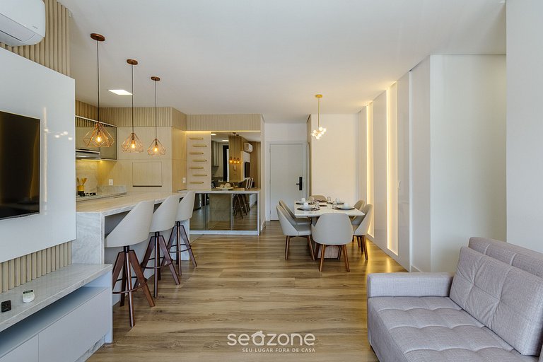 Apto c/ balcón en el Centro de Gramado - CBG0027