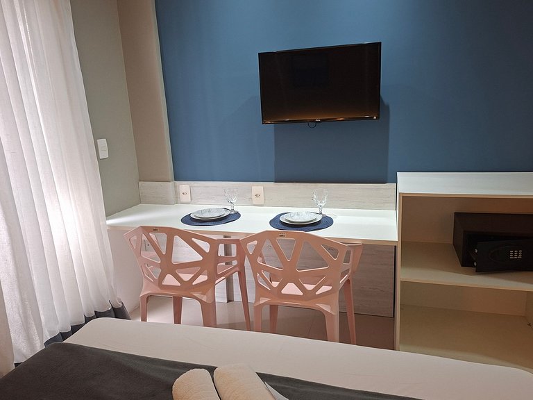 Estúdio Completo a 400 m da Praia HSC0425