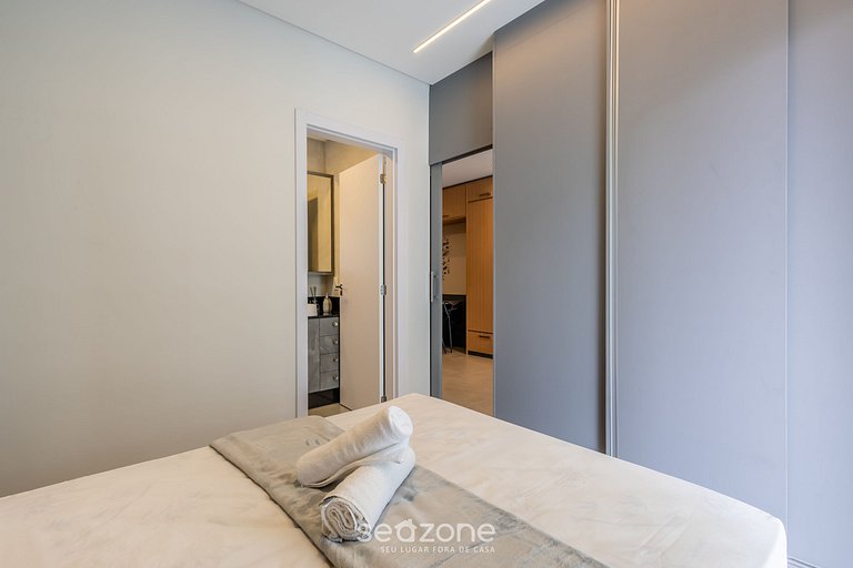 Apto em cond c/ piscina a 220 m do Praia FFS0804