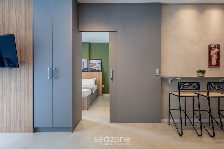 Apto em cond c/ piscina a 220 m do Praia FFS0804