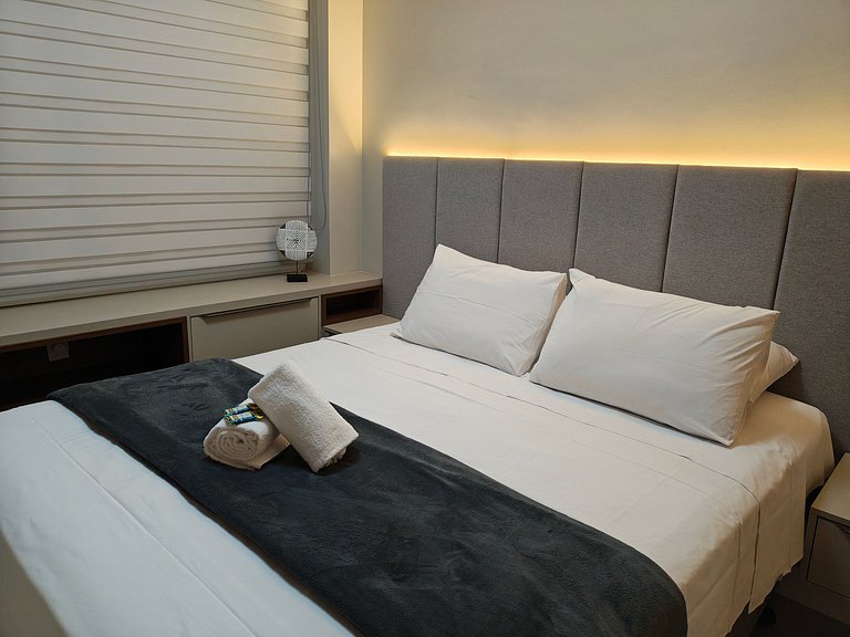 Casa 3 Suítes em Cond. c/ Piscina VLN0116