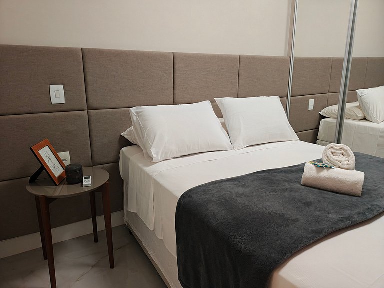 Casa 3 Suítes em Cond. c/ Piscina VLN0116