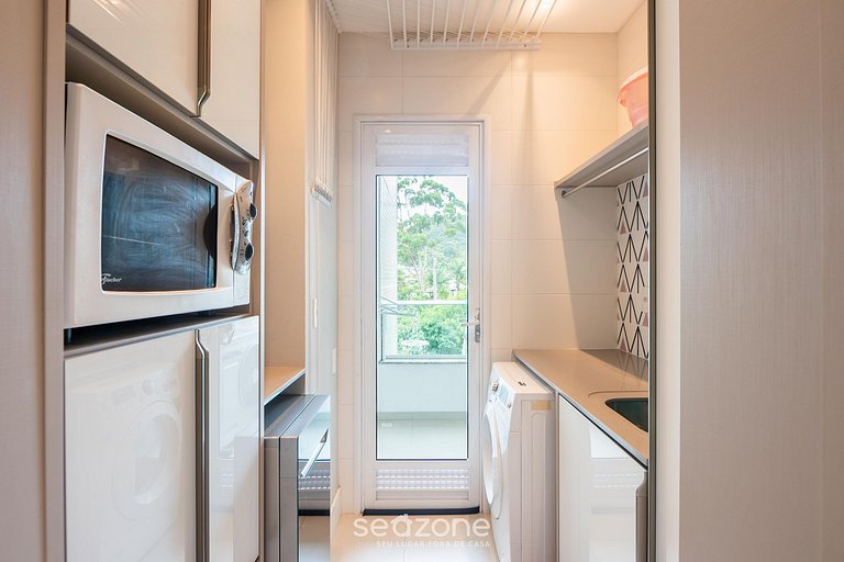 Apto c/ churrasq. e varanda, 230m da Praia EPD0202