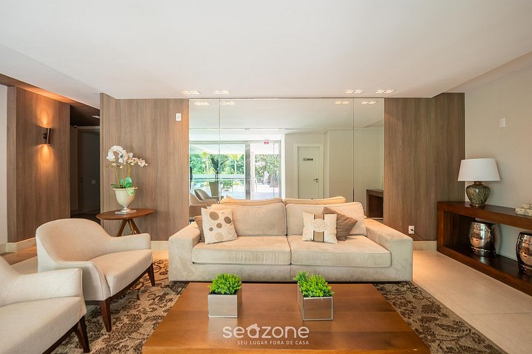 Apto c/ churrasq. e varanda, 230m da Praia EPD0202