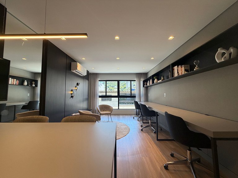 Studio c/ churrasq. próximo ao Oktoberfest ELN0905