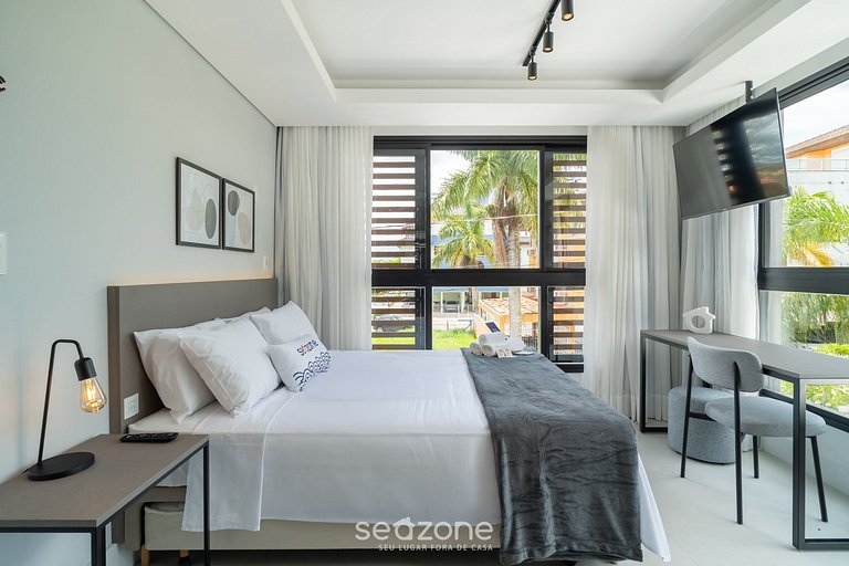 Apto centrinho da Lagoa rooftop c/ piscina LST0015