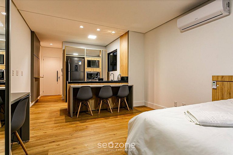 Estudio equipado a 1,2 km de la UFSC - SSG0424