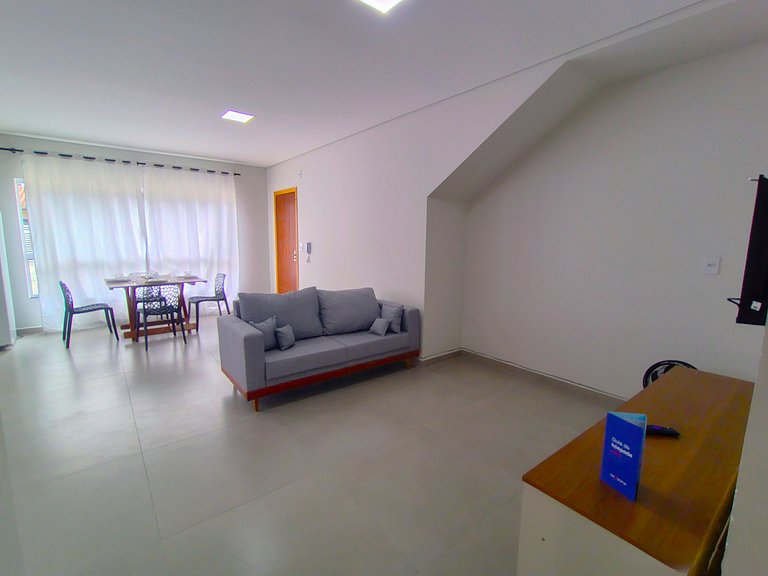 Apto c/ churrasqueira a 190m da Praia MBU0102